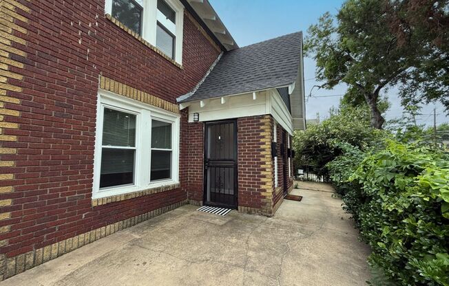 4112 - 4114 Junius St