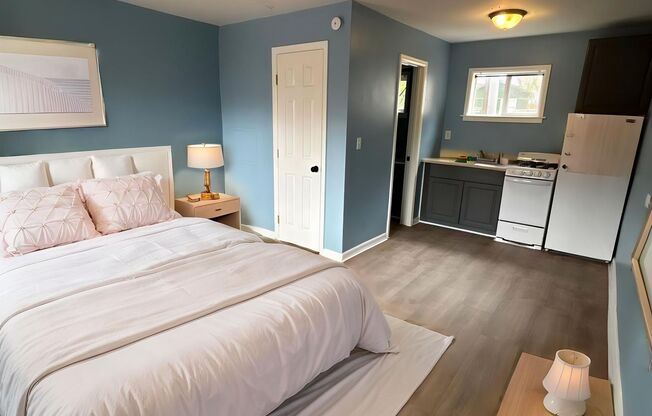 Creekside Apartments