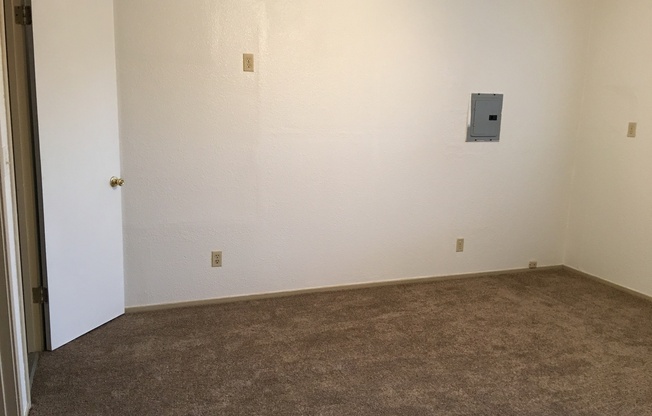 1 bed, 1 bath, $1,400