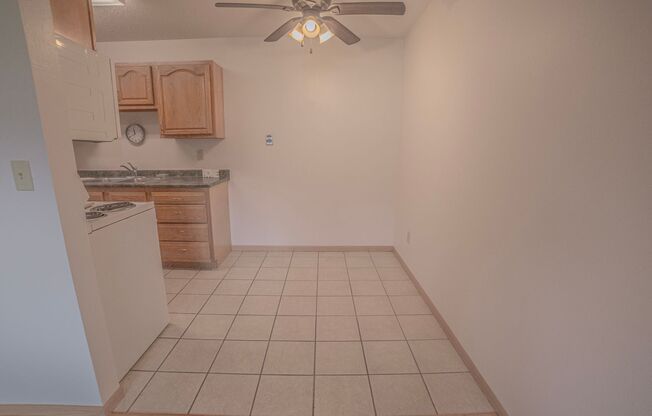 1 bed, 1 bath, 565 sqft, $650, Unit 2502-104
