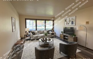 10112 W SHARON LN