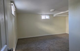 1347 E 2700 S