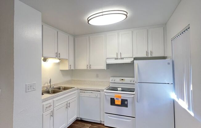 1 bed, 1 bath, 436 sqft, $2,195, Unit 10