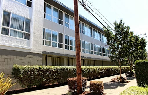 The courtyard inside 3655 Colegrove apartments