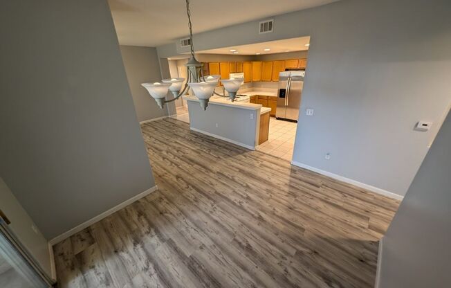 2 beds, 2 baths, $1,400, Unit # 1713