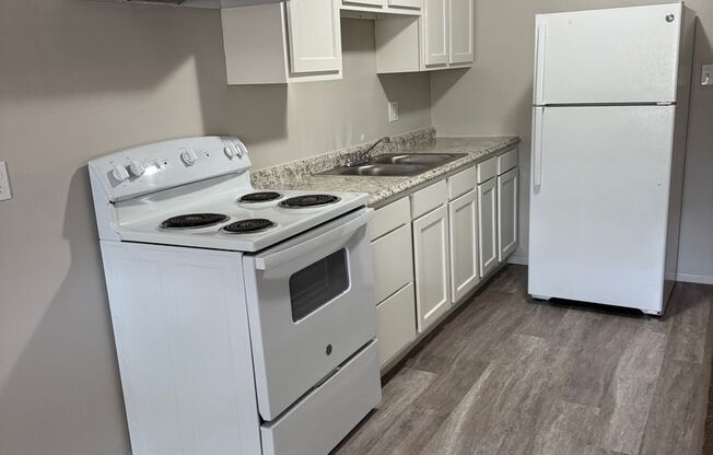 St. Andrews Manor Real Estate LLC DBA Hitchcock Apartments