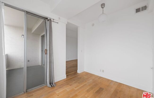 Studio, 1 bath, 536 sqft, $2,850, Unit 511