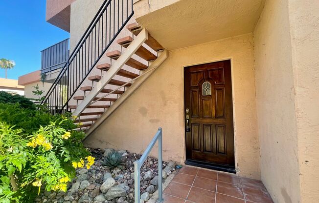 COMING SOON!! 2 Bedroom 2 Bathroom Remodeled Palm Springs Condo!