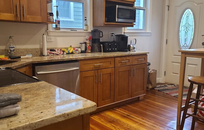 16 Carpenter St 1D