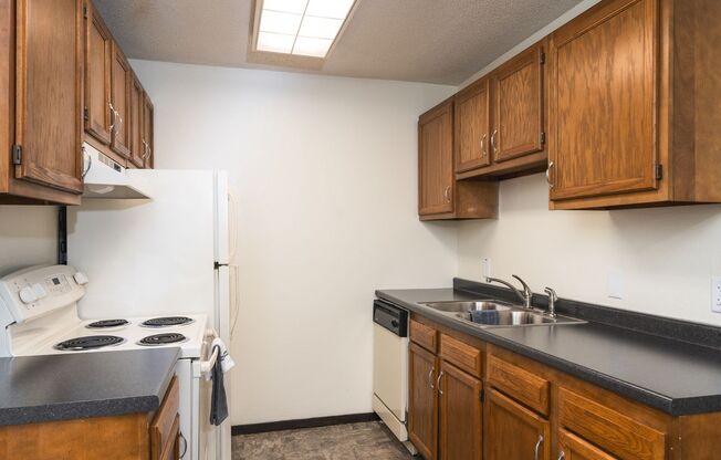 2 beds, 1 bath, 938 sqft, $1,415, Unit 860-301