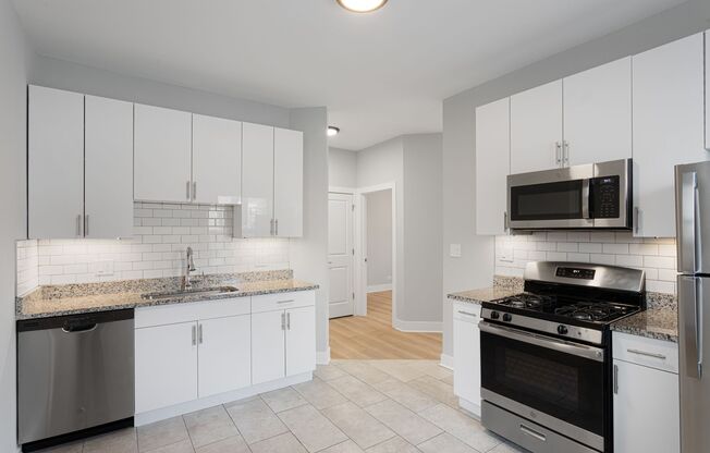 7600 North Sheridan Rd.