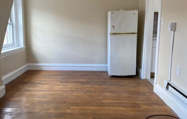 219 N 9th Street