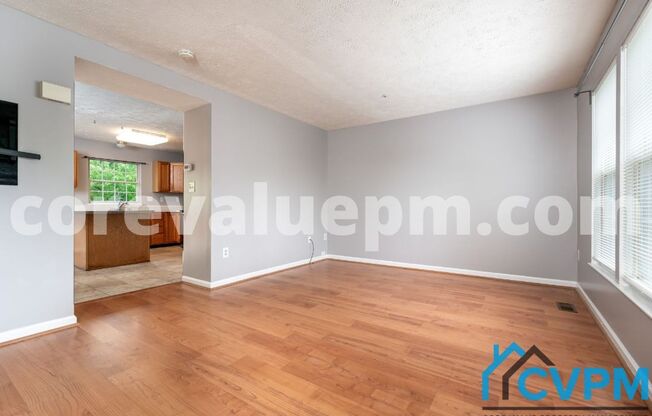 963 Chestnut Manor Ct