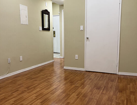 1 bed, 1 bath, $1,995, Unit 37