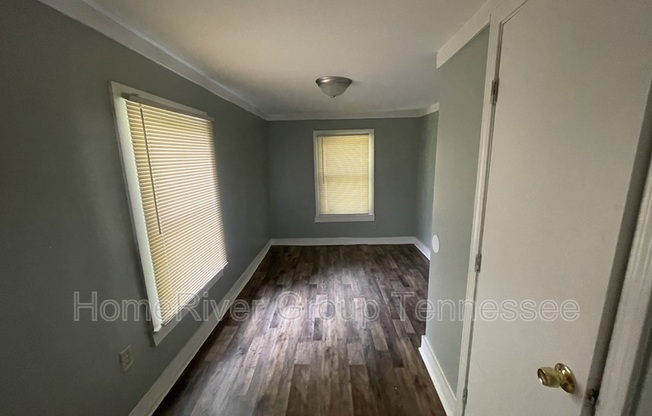 132 MAJUBA AVE