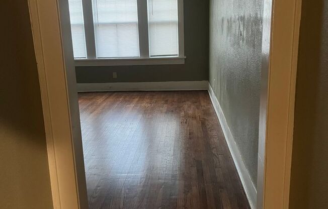 1 bed, 1 bath, 750 sqft, $795, Unit 101