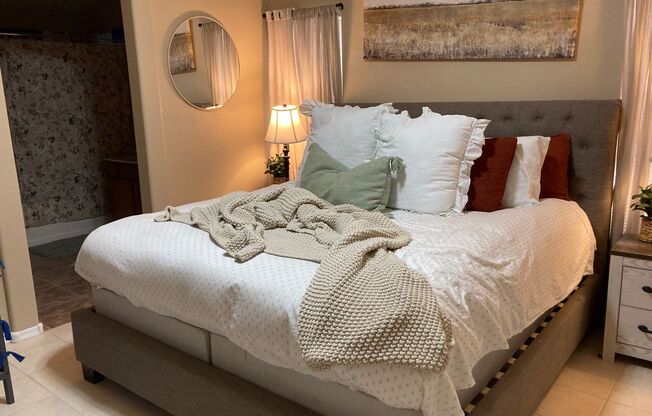 Stunning UNFURNISHED 3-Bedroom Property with Modern Elegance and Comfort