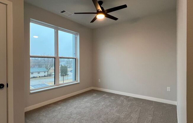 1 bed, 1 bath, 669 sqft, $1,465, Unit WR 305-219