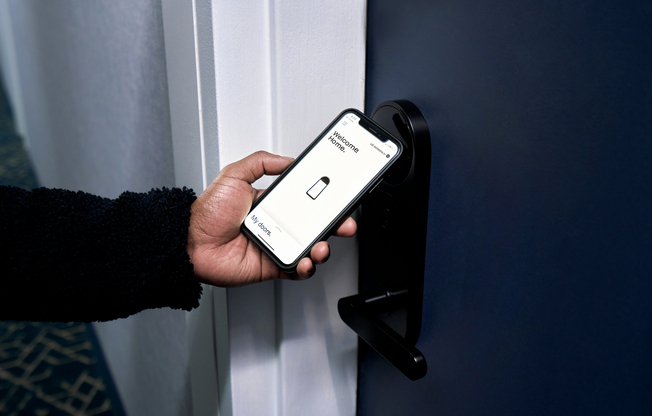 Studio, 1 bath, $3,600, Unit 9B04