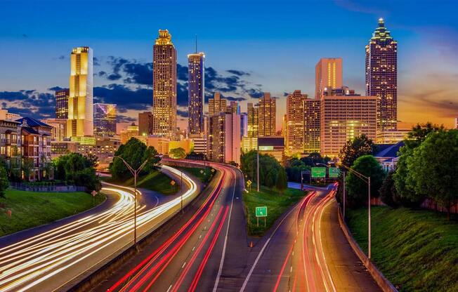 a view of the atlanta skyline at Link Apartments® Canvas, Atlanta, GA, 30312