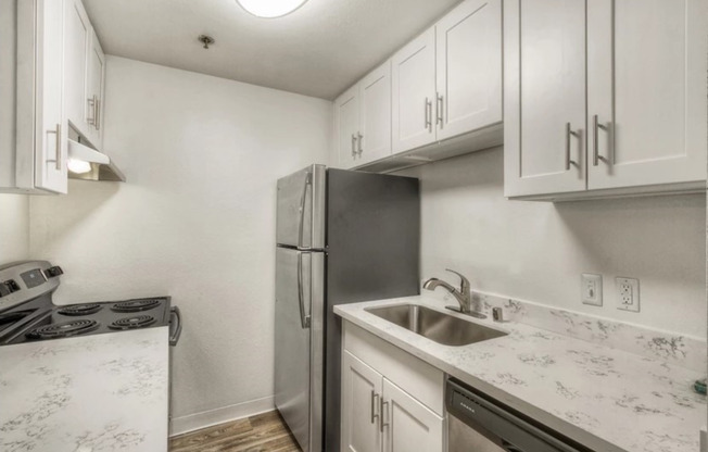 Top Floor 1 Bedroom 1 Bath Unit in Federal Way