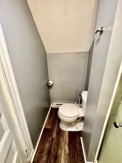 1 bed, 1 bath, $2,000, Unit 3