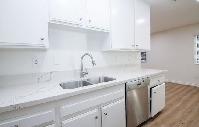 3 beds, 2.5 baths, 1,627 sqft, $3,525, Unit 3