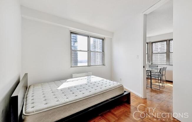 1 bed, 1 bath, $3,600, Unit 23-D