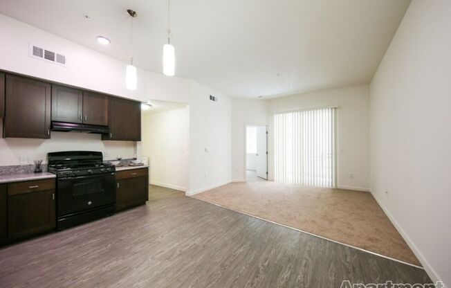 1 bed, 1 bath, 665 sqft, $1,995, Unit Apt 102