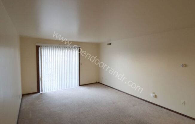 Castlewood Apartments