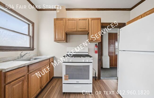504 FAIR OAKS ST