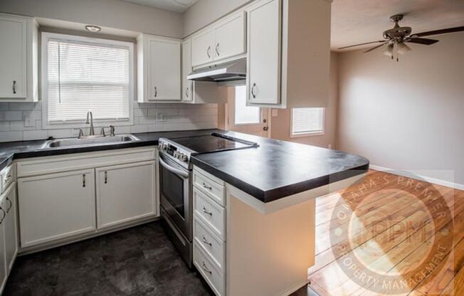 Spacious 5 Bedroom / 2.5 Bathroom Home | Near Ralston