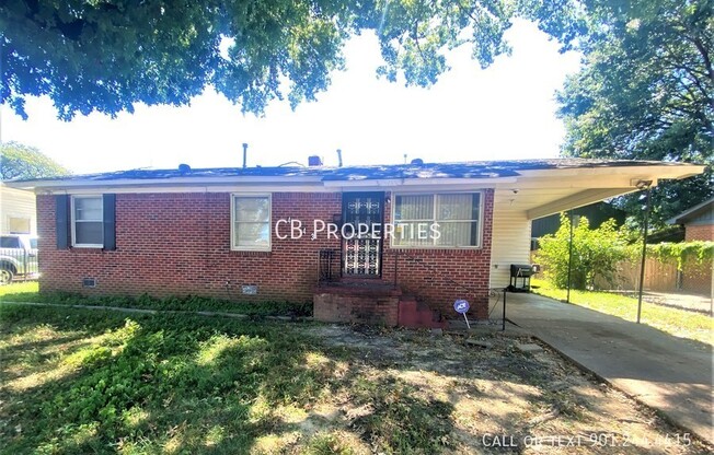 4543 JAMAICA AVE