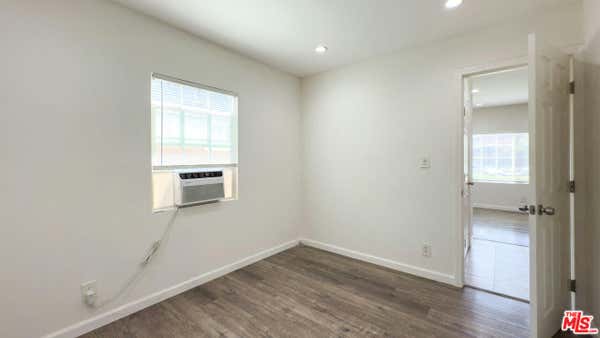 1 bed, 1 bath, 550 sqft, $1,995