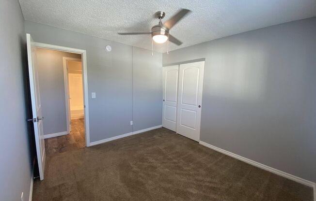 2 beds, 1 bath, $2,495, Unit 1812 N Alvarado St #6