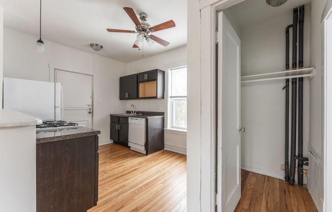 Studio, 1 bath, 415 sqft, $1,065, Unit 3342-F2