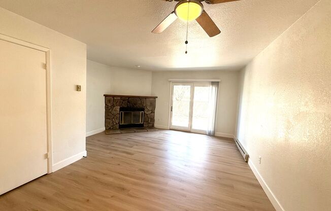 Townhome in Prescott!