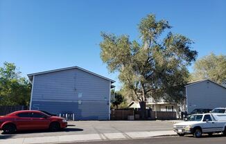 1200 Parkview Street