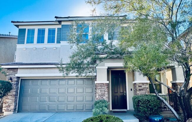 Cozy Summerlin South Home with 3 Bedrooms and 2.5 Bathrooms!