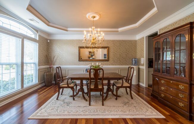 Luxury Golf Course Town Home with Master Suite on Main Level