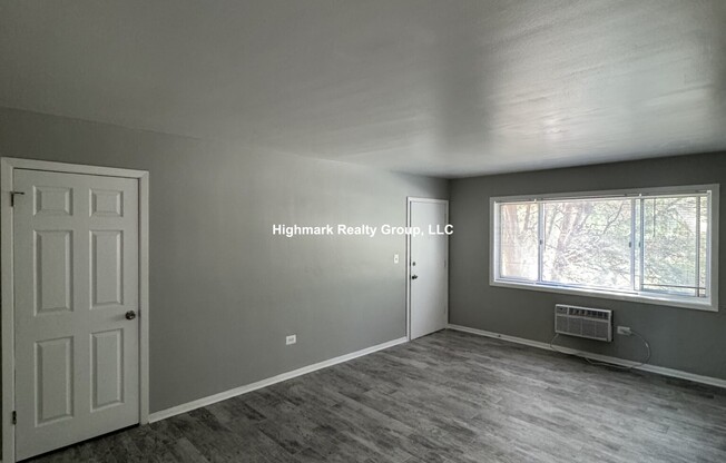 1316 Carol St. 1A