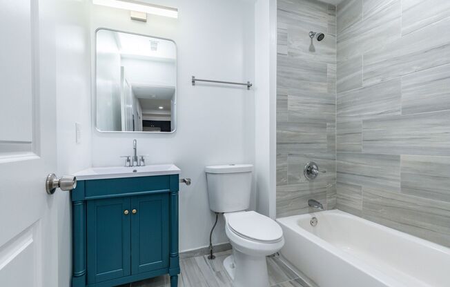 3 beds, 2 baths, 150 sqft, $1,975, Unit 1409-304