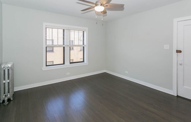 1 bed, 1 bath, 460 sqft, $2,100, Unit 1946-3O