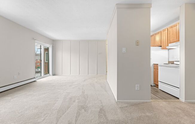 1 bed, 1 bath, 680 sqft, $1,025, Unit 377-301