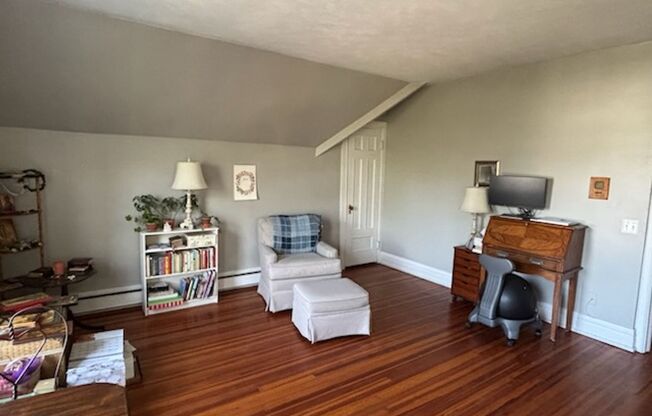 1340 East Ave