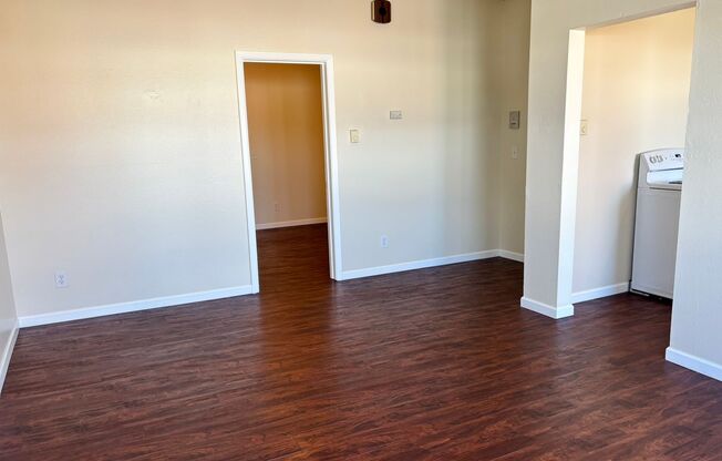 1 bed, 1 bath, 750 sqft, $1,395, Unit 01