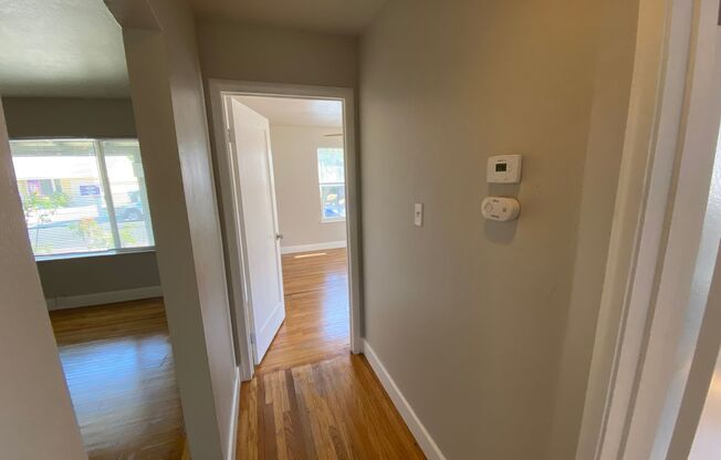 2 beds, 1 bath, $1,675, Unit 291A