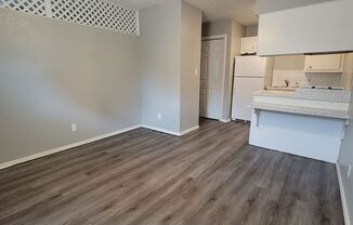 1 bed, 1 bath, 453 sqft, $850, Unit D-3