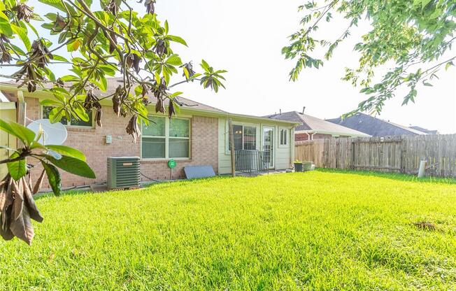 13138 WOODVINE TRL
