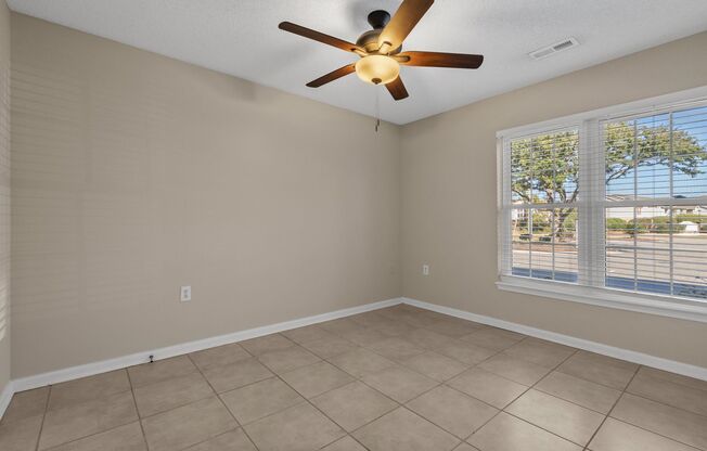 1 bed, 1 bath, $1,295, Unit 3687-C